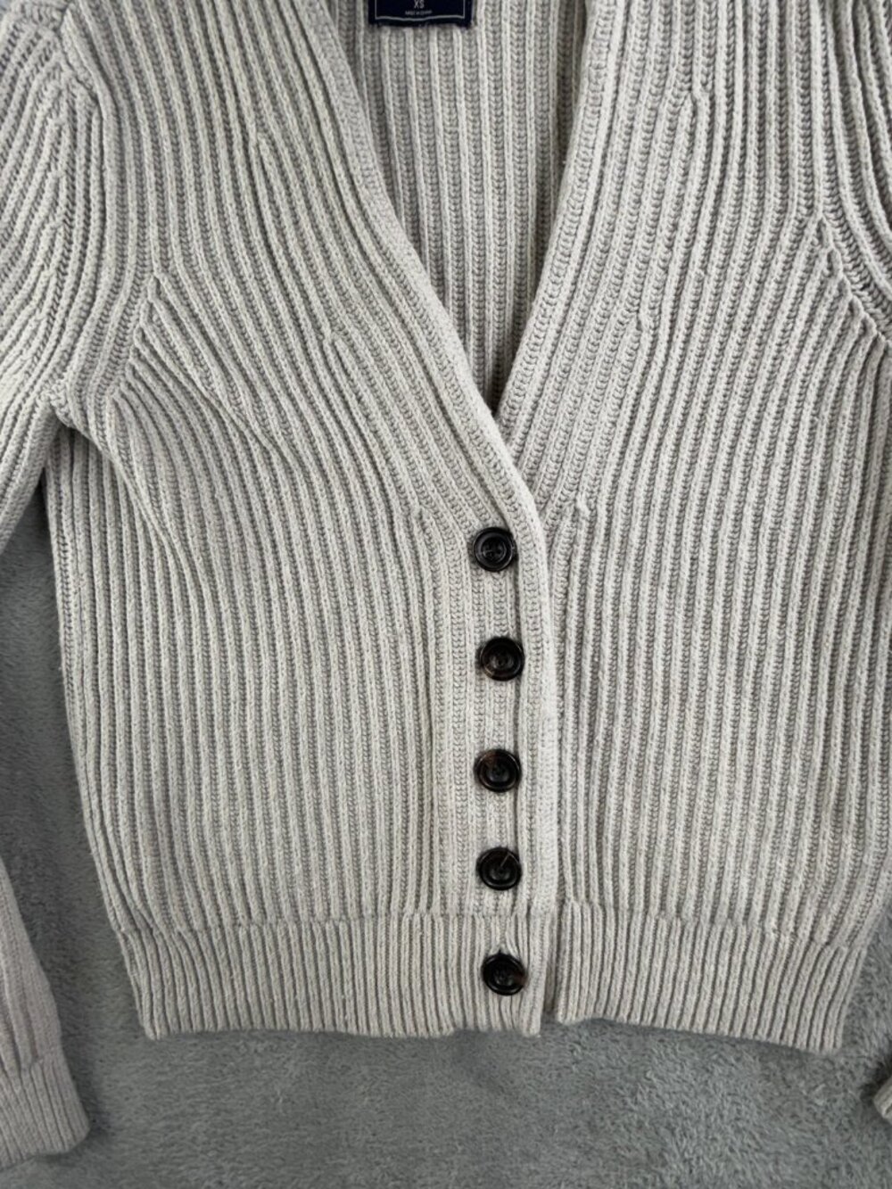 Abercrombie & Fitch Cardigan Sweater Womens XS Beige V Neck Button Chunky Knit - Picture 5 of 14
